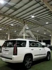 2016 Cadillac ESCALADE