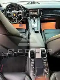 2016 Porsche Panamera