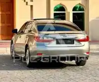 2016 Lexus ES