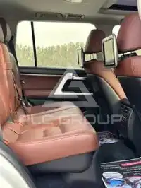 2016 Toyota LAND CRUISER