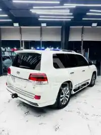 2016 Toyota LAND CRUISER