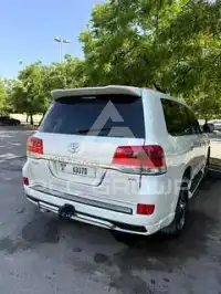 2016 Toyota LAND CRUISER