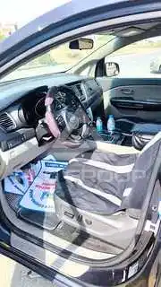 2016 KIA Sedona
