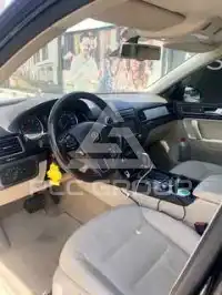 2016 Volkswagen Touareg