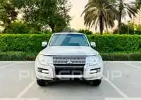 2017 Mitsubishi PAJARO