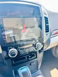2017 Mitsubishi PAJARO