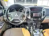 2017 Mitsubishi PAJARO