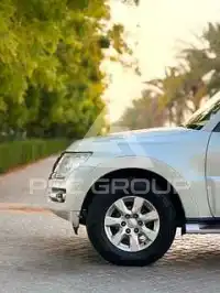 2017 Mitsubishi PAJARO
