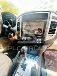2017 Mitsubishi PAJARO