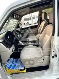 2017 Mitsubishi PAJARO