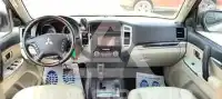 2017 Mitsubishi PAJARO