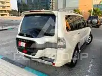 2017 Mitsubishi PAJARO
