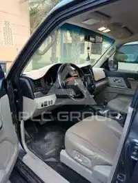 2017 Mitsubishi PAJARO