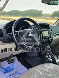 2017 Mitsubishi PAJARO