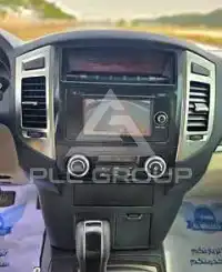 2017 Mitsubishi PAJARO