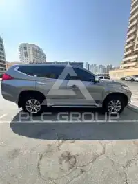 2017 Mitsubishi MONTERO