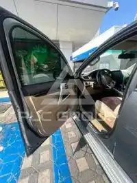 2017 Mitsubishi MONTERO