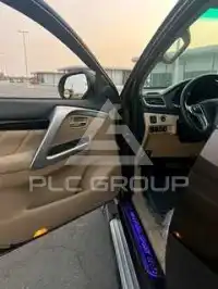 2017 Mitsubishi MONTERO