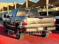 2017 Nissan TITAN