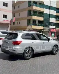 2017 Nissan PATHFINDER