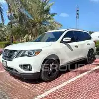 2017 Nissan PATHFINDER