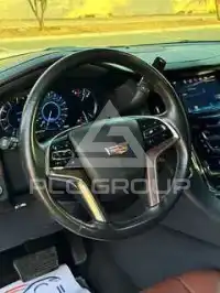 2017 Cadillac ESCALADE
