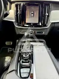 2017 Volvo S90