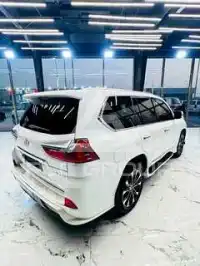 2017 Lexus LX