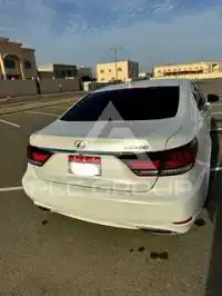 2017 Lexus LS