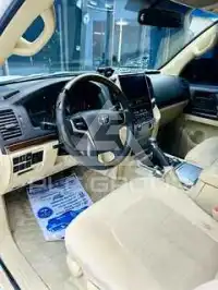 2017 Toyota LAND CRUISER