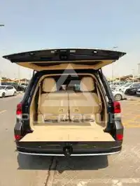 2017 Toyota LAND CRUISER