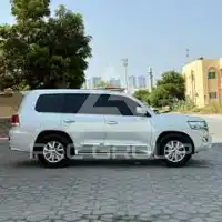 2017 Toyota LAND CRUISER