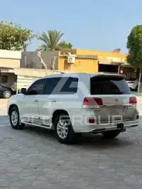 2017 Toyota LAND CRUISER