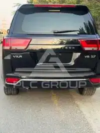 2017 Toyota LAND CRUISER