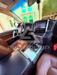 2017 Toyota LAND CRUISER