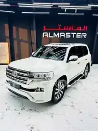 2017 Toyota LAND CRUISER