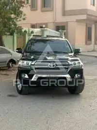 2017 Toyota LAND CRUISER