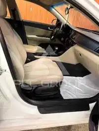 2017 KIA Optima