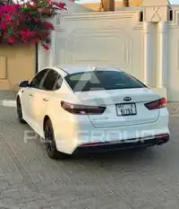 2017 KIA Optima