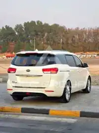 2017 KIA Carnival