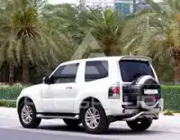 2018 Mitsubishi PAJARO