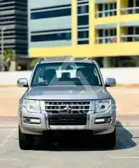 2018 Mitsubishi PAJARO