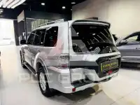 2018 Mitsubishi PAJARO