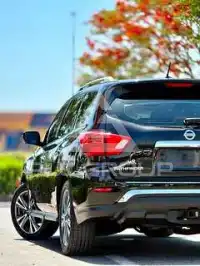 2018 Nissan PATHFINDER