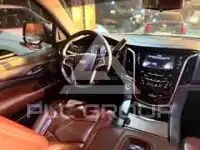 2018 Cadillac ESCALADE