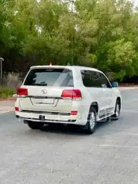 2018 Toyota LAND CRUISER