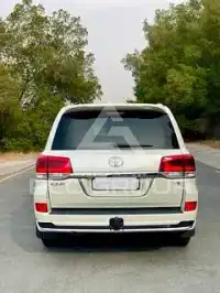 2018 Toyota LAND CRUISER