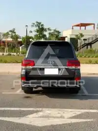 2018 Toyota LAND CRUISER