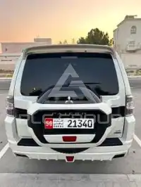 2019 Mitsubishi PAJARO