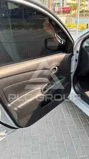 2019 Nissan VERSA